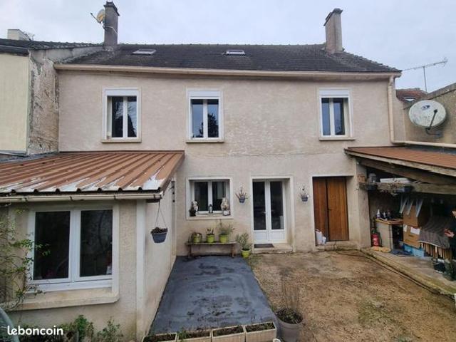 Maison vente à Meaux, Montceaux-lès-meaux