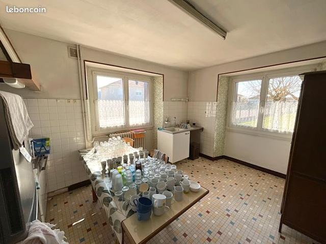 Maison vente à Vesoul, Corre