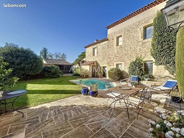 Maison vente à Apt, Taillades