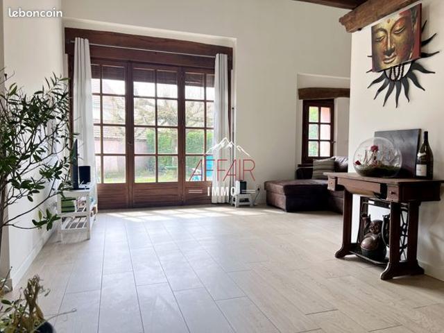 Maison vente à Saint-Julien-en-Genevois, Feigères