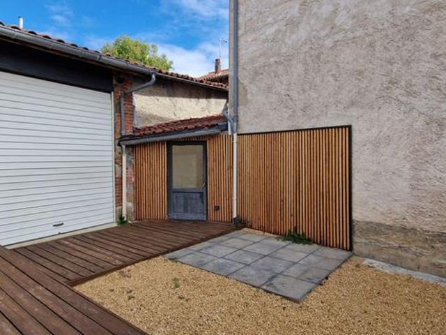 Maison vente à Chalain-d'Uzore, Loire