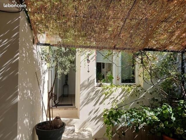 Maison vente à Saint-Quentin-la-Poterie, Gard