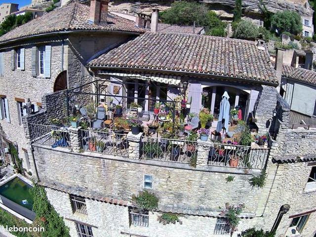 Maison vente à Avignon, Saumane-de-vaucluse