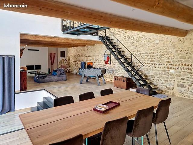 Maison vente à Nîmes, Domazan