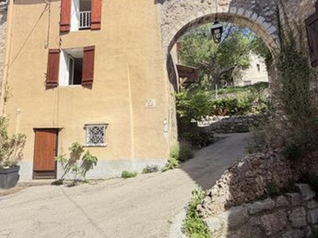 Maison vente à Brignoles, Aiguines