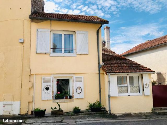 Maison vente à Blaye, Saint-savin
