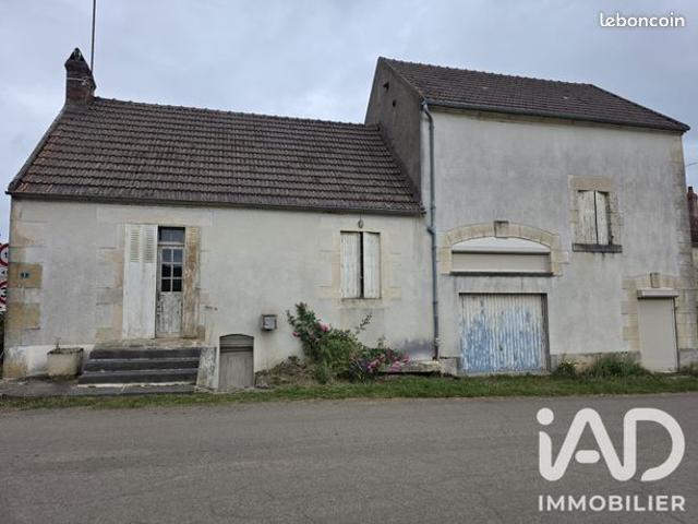 Maison vente à Clamecy, Nuars
