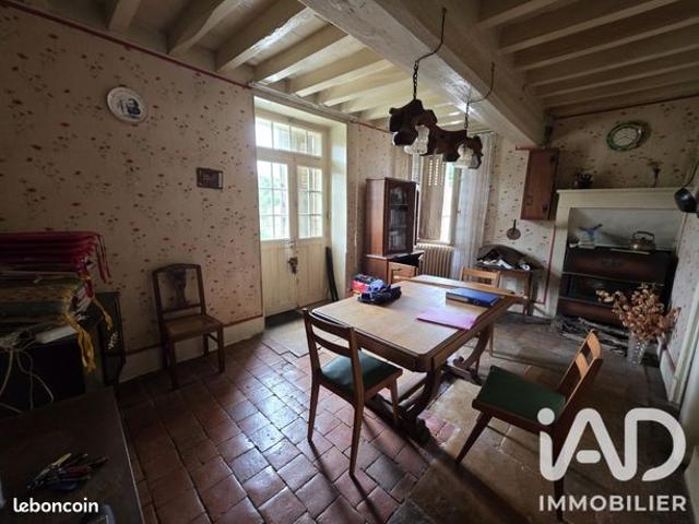 Maison vente à Clamecy, Nuars