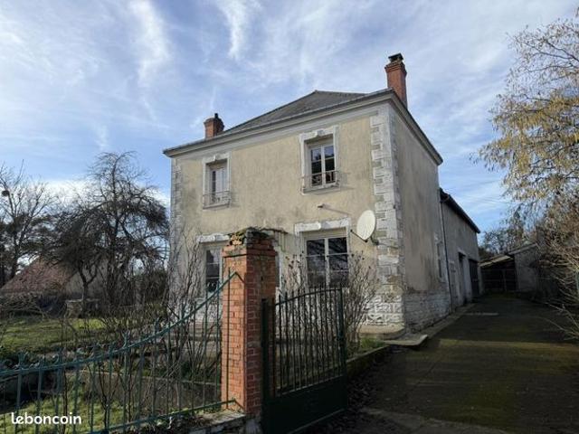Maison vente à Mamers, Vezot