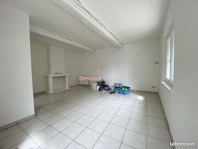 Maison vente à Nîmes, Saint-laurent-d'aigouze
