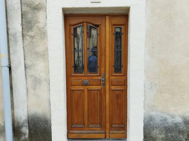 Maison vente à Nîmes, Tavel