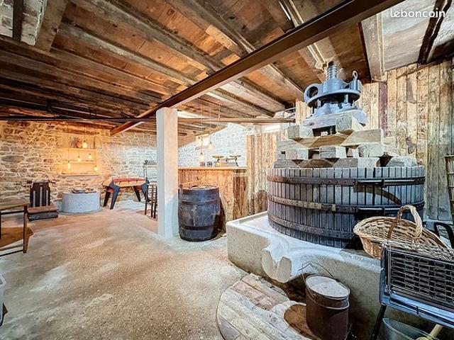 Maison vente à Nantua, Boyeux-saint-jérôme