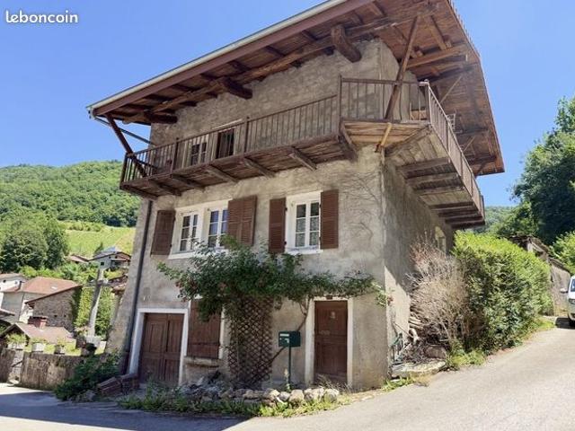 Maison vente à Nantua, Boyeux-saint-jérôme