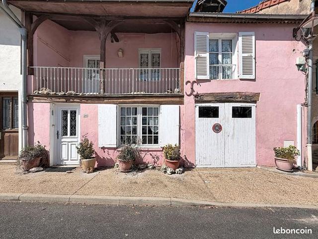 Maison vente à Mâcon, Lugny
