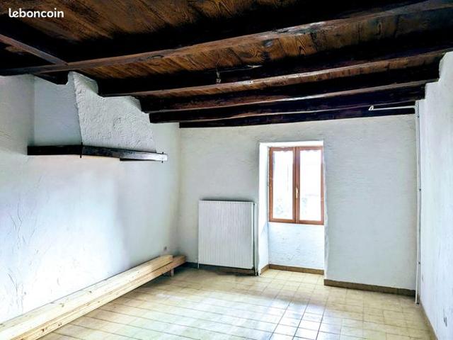 Maison vente à Belley, Lhuis