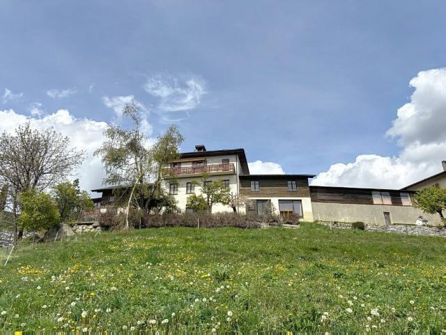 Haus kaufen in Lens, Wallis