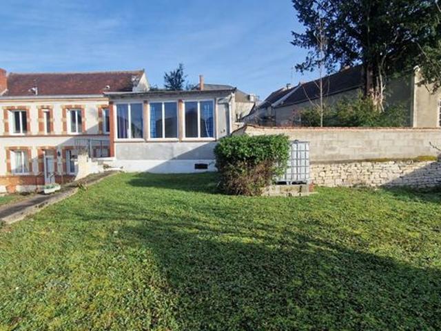 Maison vente à Avallon, Ancy-le-franc