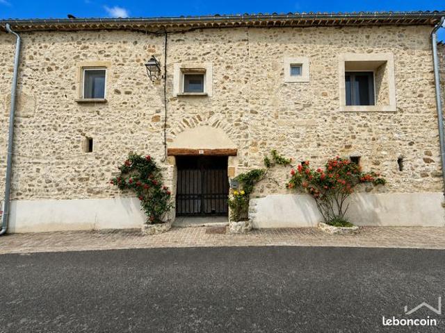 Maison vente à Nyons, Roussas