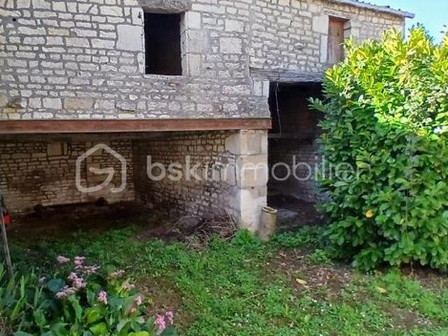 Maison vente à Cognac, Sigogne