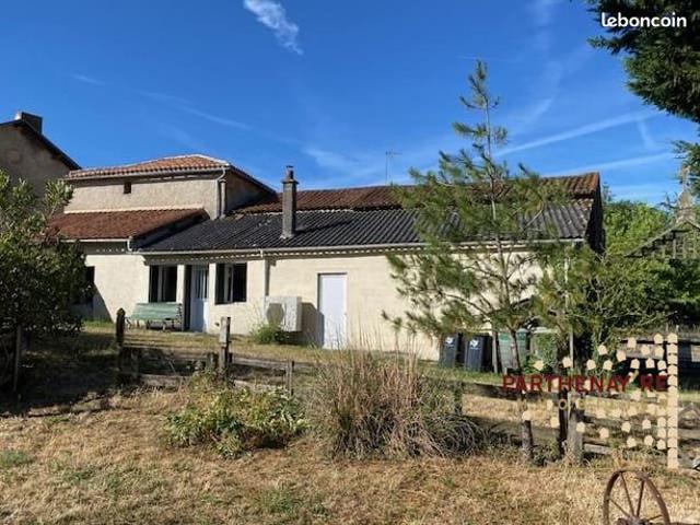 Maison vente à Parthenay, Lhoumois