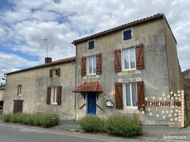 Maison vente à Parthenay, Lhoumois