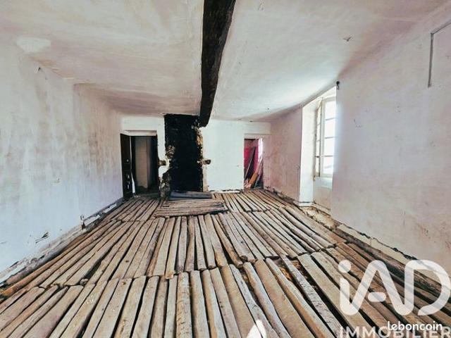 Maison vente à La Tour-du-Pin, Montferrat