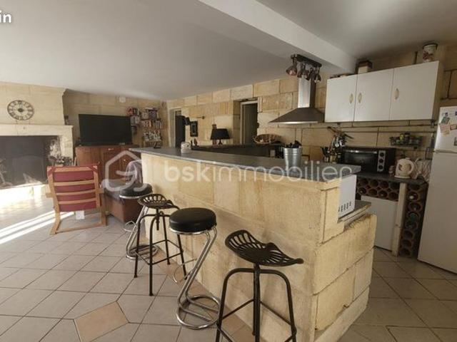 Maison vente à Les Églisottes-et-Chalaures, Gironde