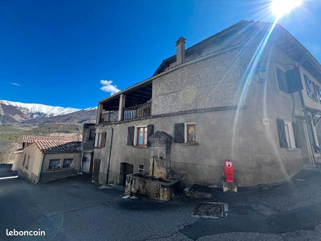 Maison vente à Forcalquier, Bayons
