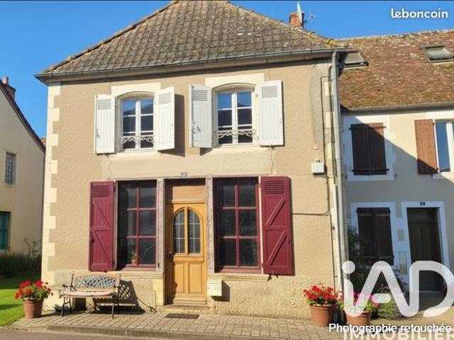 Maison vente à Saint-Amand-Montrond, Germigny-l'exempt