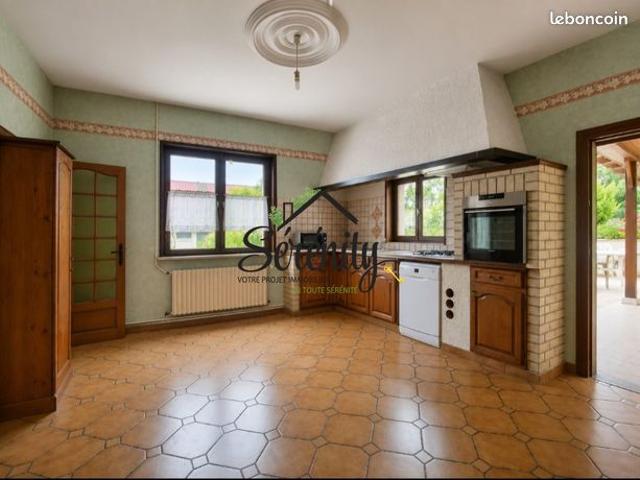 Maison vente à Cambrai, Banteux