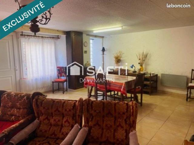 Maison vente à Villefranche-de-Rouergue, Cassagnes-bégonhès