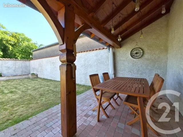 Maison vente à Metz, Charly-oradour