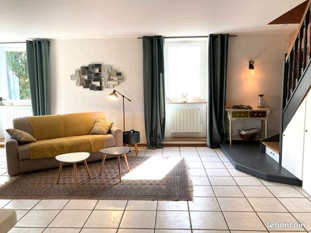 Maison vente à Roanne, Montagny