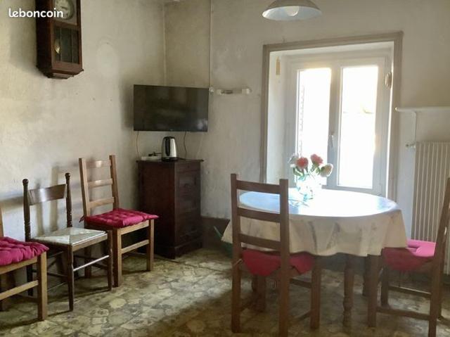 Maison vente à Thiers, Augerolles