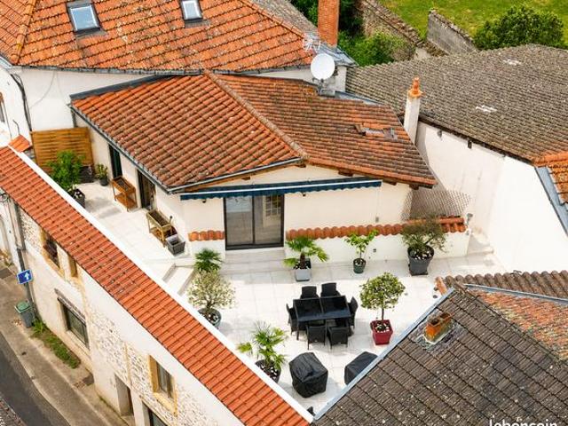 Maison vente à Mâcon, Saint-vérand