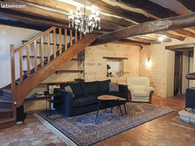 Maison vente à Fontainebleau, Bougligny