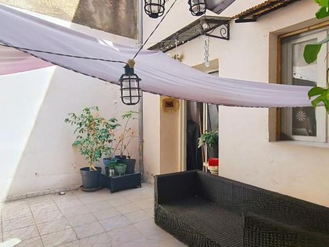 Maison vente à Béziers, Saint-chinian