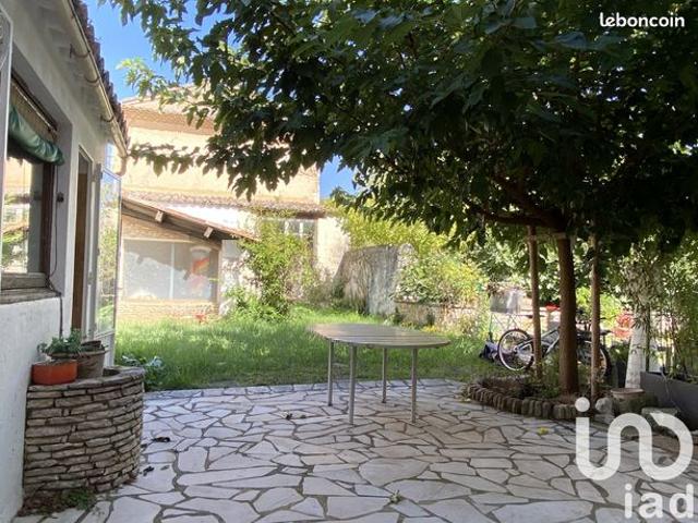 Maison vente à Carpentras, Pernes-les-fontaines