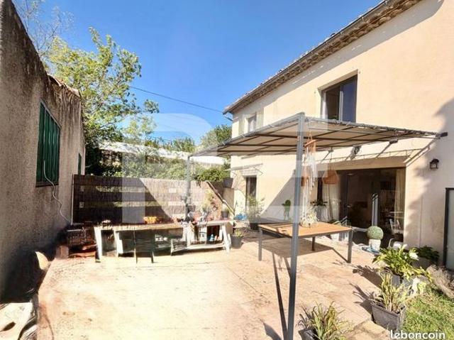 Maison vente à Nîmes, Meynes