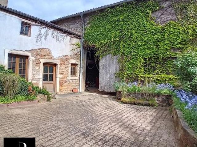 Maison vente à Mâcon, Laizé