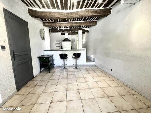 Maison vente à Aix-en-Provence, Alleins