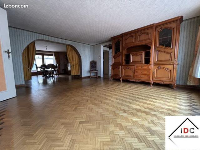 Maison vente à Sarrebourg-Château-Salins, Sarrebourg