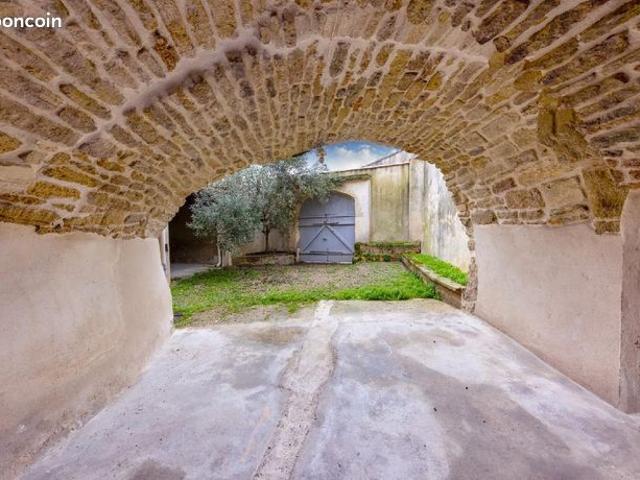 Maison vente à Nîmes, Aigues-vives