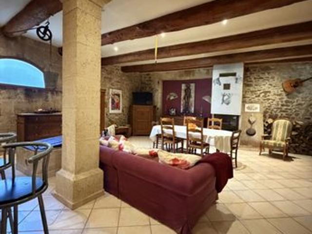 Maison vente à Nîmes, Saint-bonnet-du-gard