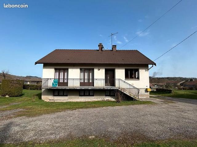 Maison vente à Neufchâteau, Bleurville