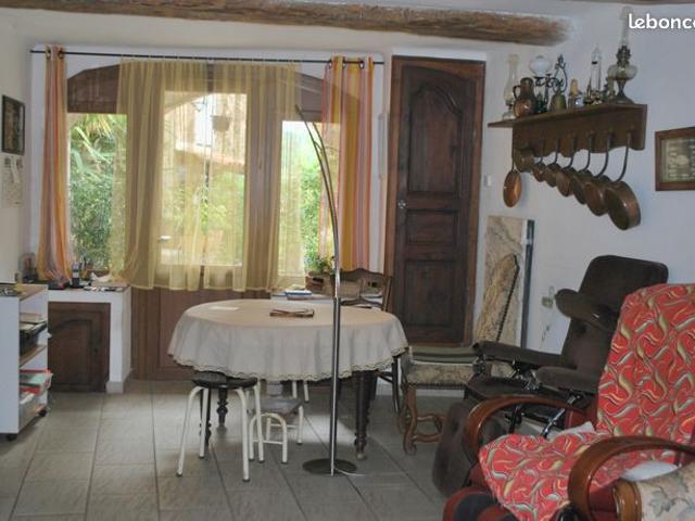 Maison vente à Brignoles, Villecroze