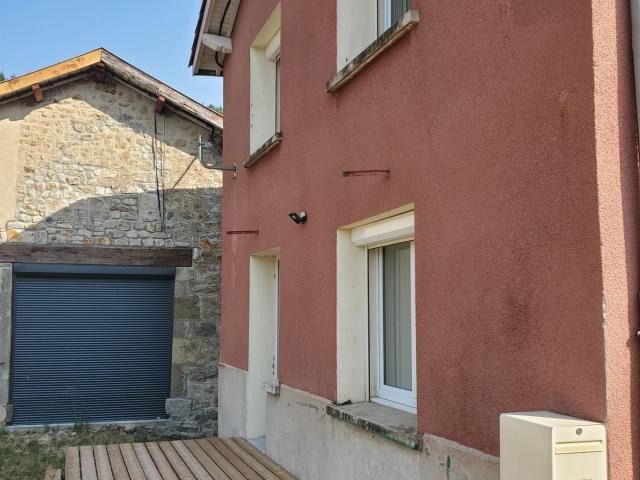 Appartement location à Tournon-sur-Rhône, Labatie-d'andaure