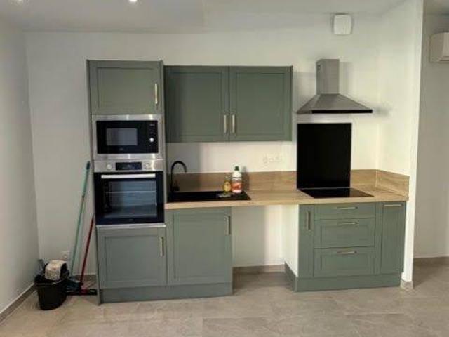 Appartement location à Alleins, Bouches-du-Rhône