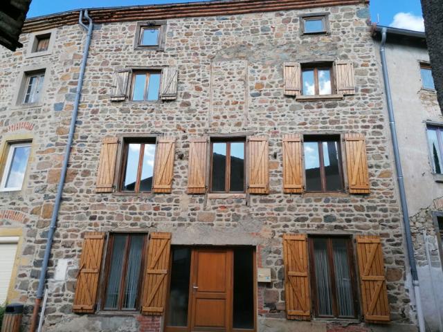 Maison vente à Roanne, Sainte-colombe-sur-gand