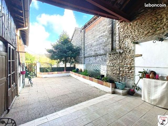 Maison vente à Valence, Crépol
